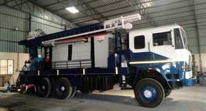 Perforadora rotativa superfuerte DTH Cum de 300-350 metros de perforación de pozos de agua y roca dura a la venta - Product Image 4