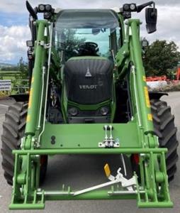 Fendt 314 Power Loader Tracteur avec moteur essentiel et composants du noyau de la pompe - Product Image 4
