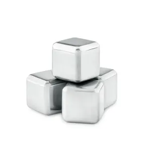 Juego de Cubitos de Hielo de Primera Calidad ICY Custom Gadgets - Product Image 4
