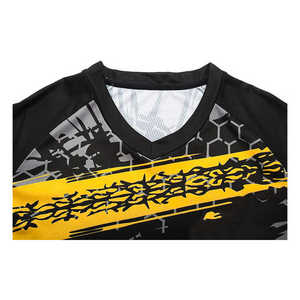Breathable Sun Protection Long <b>T</b>-<b>Shirts</b> - Lightweight, Comfortable, and Ideal for Outdoor Activities in All Seasons - Product Image 4