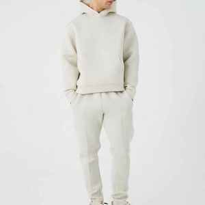 Conjunto de Sudadera con Capucha y Pantalones Deportivos para Hombre |   Ropa Urbana al por Mayor - Product Image 6