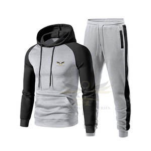 Diseña tu propio logotipo Chándal para hombre Chándal de la mejor calidad Nueva llegada Chándal regular Hecho en Pakistán - Product Image 1