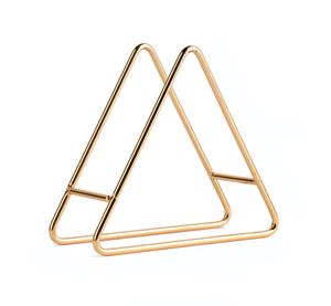 Servilletero Metálico con Acabado Dorado, Dispensador de Toallas de Papel Triangular Moderno para Mesa de Comedor, Cocina, Restaurante y Decoración de Cafetería - Product Image 3