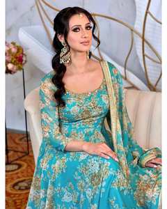 ชุดเดรสผ้าจอร์เจตต์สไตล์อินเดียสำหรับผู้หญิง ขายส่ง พร้อมลายพิมพ์และงานปัก เหมาะสำหรับงานเทศกาลและงานปาร์ตี้ - Product Image 4