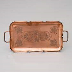 Plateau polonais personnalisé bleu marine et or avec bar design de service organisateur en bois pour décoration de la maison pour aliments à longue surface en métal - Product Image 3