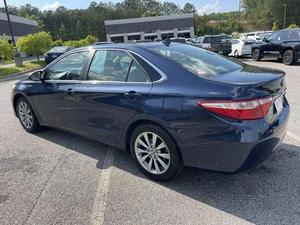 2015 Toyota Camry Híbrido SE - Product Image 2