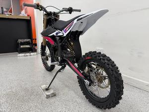 Motocicleta Eléctrica Todoterreno Hyper Bee de 48V para Jóvenes, Ligera, con Batería Extraíble, Entrega de Potencia Suave, Motor de 5KW - Product Image 3