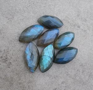 Labradorite de Madagascar Checker Cut Calibré Taille 4x6mm à 20x30mm Dos Plat Pierres Précieuses en Vrac Fabrication de Colliers Faits à la Main Bijoux - Product Image 5