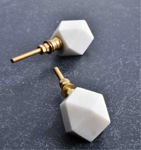 ลูกบิดประตูหินอ่อน ขัดเงา หินธรรมชาติ สี รูปทรง ขนาด ตามสั่ง ผลิตในอินเดีย - Product Image 1