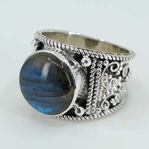 Handmade Boho 925 Sterling Silver <b>Ring</b> with <b>Labradorite</b> Shape Inlay Perfect Gift for Her Birthday November Birthstone Jewelry - Product Image 2
