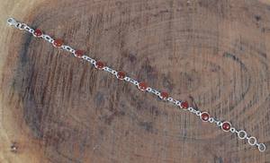 กำไลข้อมือเงินสำหรับผู้หญิงตัวเรือนอัญมณีทรงหลังเบี้ยขนาด6มม. สี925ล้วนสำหรับงานแต่งงาน - Product Image 4