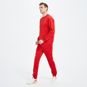 Sweat à capuche ras du cou Survêtement de haute qualité Streetwear pour hommes Survêtement Possédez votre logo Personnalisé Vente en gros Combinaison de course d'entraînement uni - Product Image 4