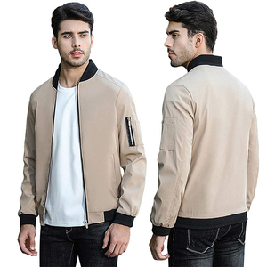 Chaqueta de bombardero de invierno personalizada para hombre con diseño de logotipo, cuello levantado, puños de cuerno, parches de transferencia de calor, impresión Digital - Product Image 2