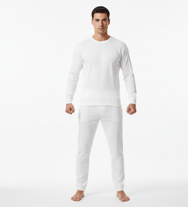 Traje Térmico FrostShield Blanco para Hombre, Manga Larga, Retención de Calor, Tejido Transpirable, Estructurado para Uso en Invierno - Product Image 3