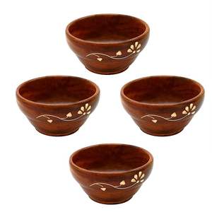 Cuenco de madera hecho a mano de excelente calidad para servir ensaladas o frutas y aperitivos o uso de decoración del hogar disponible a buen precio - Product Image 1