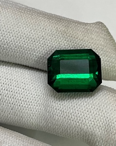 ธรรมชาติได้รับการรักษา16.46ขนาดใหญ่ได้รับการรับรองสีเขียวสดใสคุณภาพดีแปดเหลี่ยมรูปร่างแซมเบียมรกตโดย Sadiya นานาชาติ - Product Image 4