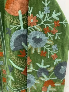 Suzani TNT เสื้อแจ็กเก็ตปักลายสำหรับผู้หญิงเสื้อแจ็กเก็ตฤดูหนาวของขวัญสำหรับเพื่อนเจ้าสาวเสื้อผ้าสตรีปักด้วยมือ - Product Image 6