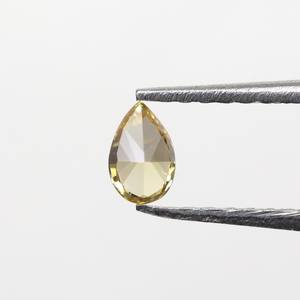 Diamant naturel de 0,13 ct, taille poire, coupe brillant modifiée, couleur jaune orange brunâtre fantaisie, très bon polissage, pour fiançailles avec diamant fantaisie - Product Image 3