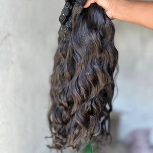 Cheveux humains vierges indiens naturels ondulés Remy 24 pouces Extensions de qualité supérieure Double trame naturelle Noir toutes les couleurs pour perruques - Product Image 1