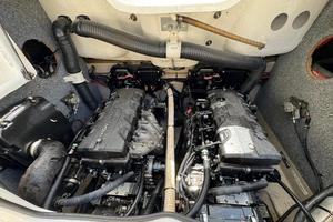 Bateau Yamaha 2013 242 Limited S 7m 1.8L JetBoats Bateau de travail Remorqueur Bateau de pêche Sport Loisirs Famille Aventure Durable Remorque marine - Product Image 5