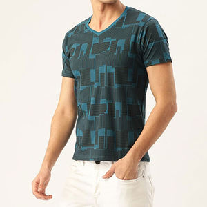 Nouveaux t-shirts élégants simples et vierges à col en V d'OEM personnalisés vêtements d'été T-shirts de style imprimé T-shirts pour hommes de nouveau style vente en gros - Product Image 5