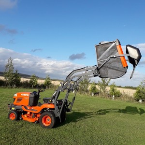 Cortadora de Césped KUBOTA de 48/54/60 Pulgadas, 150cc, 4 Tiempos, Diésel, 4WD, Modelos BX2380 GR2100 BX25D G261HD - Product Image 1