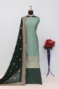 Top de seda Vichitra pesado con trabajo de bordado y Dupatta de diamante con trabajo pesado completo y Diamante Servoswaki - Product Image 6