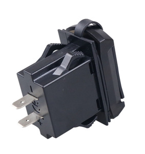 ปลั๊กชาร์จ USB แบบปุ่มกด BROSintl 12V 24V 48W พร้อมพอร์ต USB Type C PD 30W และ QC3.0 18W พร้อมโวลต์มิเตอร์ - Product Image 6