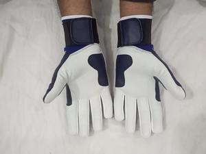 <b>Top</b> Sale Customized Leather Baseball Batting Gloves Fashionable Unique Style Your Own Logo Competitive Price for Outfield - Product Image 4