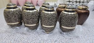 Urne funéraire décorative pour adultes en métal de style américain, capacité de 220 pouces cubes, récipient pour cendres commémoratives, souvenir funéraire, vente en gros - Product Image 5