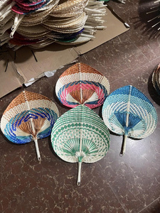 Meilleur prix Éventail pliant en bambou naturel Impression personnalisée Idéal pour les événements et les cadeaux - Product Image 6