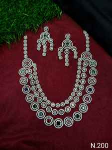 ENSEMBLE DE COLLIER DE MARIÉE EN DIAMANT AMÉRICAIN ET BOUCLES D'OREILLES CLASSIQUES ET DE HAUTE QUALITÉ ENSEMBLE DE BIJOUX DE MARIAGE POUR FEMMES DE STYLE CLASSIQUE - Product Image 2