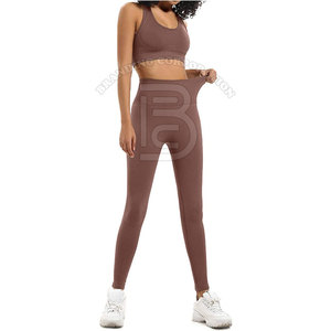Ensemble de yoga pour femmes de haute qualité, sans couture, respirant, taille élastique, en spandex et nylon, très vendu - Product Image 3