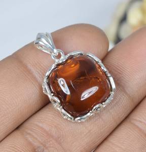 Colgante de forma cuadrada de ámbar Báltico natural de Plata de Ley 925 - Product Image 4