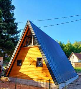 Casa Prefabricada Moderna de Madera con Estructura en A, Ventanas Grandes de Vidrio y Diseño de Puerta Abierta para Vivir al Aire Libre, Alta Resistencia al Viento - Product Image 2