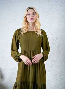 Robe longue bohème décontractée 100% rayonne longueur cheville cou conception à plusieurs niveaux technique de taille naturelle teint uni pour les femmes de grande taille - Product Image 2