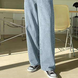 Jeans d'été décontractés pour femmes pantalons en denim surdimensionnés respirants à poches régulières Jeans coupe confortable Jeans grande taille pour femmes grossiste - Product Image 3