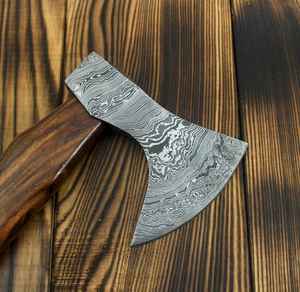 Hache de camping de haute qualité, nouveau design, acier Damas, hache viking premium, acier au carbone, avec étui en cuir fin - Product Image 4