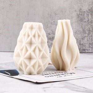 Vela de cera hecha a mano con forma de corazón para Diwali, iluminación navideña, decoración del hogar, pieza de acento festiva - Product Image 3