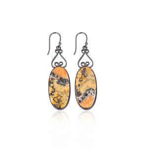 Hermosos y Modernos Pendientes de Latón con Bisel de Rutenio Negro y Jaspe Abeja Natural de Forma Ovalada, Venta al por Mayor para Mujeres y Niñas - Product Image 1