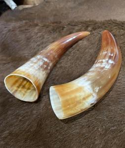 Fournisseur en gros de mugs vikings en corne de buffle antique de luxe faits à la main pour la décoration de la maison, disponibles pour les hôtels - Product Image 1