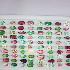 Vente en gros de tranches de tourmaline multiple Lot de pierres précieuses taillées de toutes les couleurs Bijoux Nature Produit en vrac fait à la main - Product Image 1