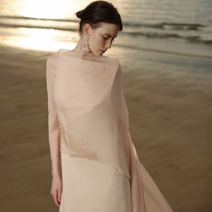 Precio al por mayor Vestido formal para mujer VESTIDO MARGOT CON ESPALDA ABIERTA CON CREMALLERA EN LA ESPALDA Ropa de moda para mujer de Jacquard arena - Product Image 3