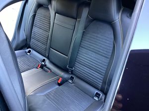 MERCEDES-AMG GLA45 d'occasion 2018, conduite à gauche/droite - Product Image 5