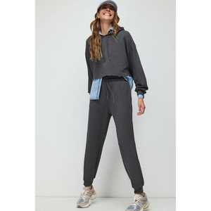 Pantalones Deportivos de Viscosa/Poliéster Suaves al Tacto para Mujer, Sin Arrugas y Sedosos - Product Image 1