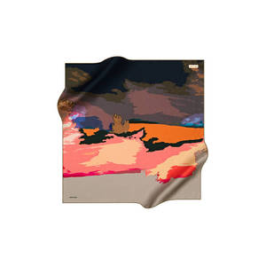 Écharpe en crêpe satiné Pierre Cardin 90x90 cm, motif pinceaux en soie - Product Image 1
