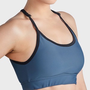 2025 New Arrival Women's Lightweight Fitness Gym Sport Bra Plus Size Yoga Bra with Breathable Feature Front Logo Made Pakistan - Product Image 3