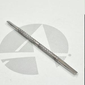 Empujador de Cutículas de Doble Punta Premium, Herramienta de Acero Inoxidable para Limpiar Cutículas de Uñas, para Salón y Manicura en Casa - Product Image 1