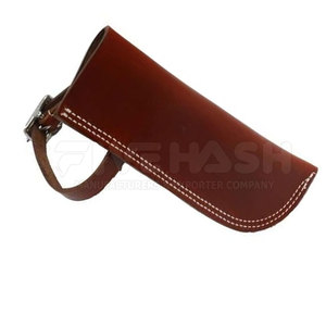 Elegante Porta Banderas de Cuero con Acabado Premium y Diseño Seguro, Ideal para Uso Ceremonial y Manipulación Profesional de Banderas - Product Image 3