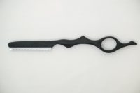 Rasoir amincissant pour cheveux Hair Shaper Feather pour femmes, lame en acier inoxydable, manche en alliage métallique, utilisation pour le bikini/le corps/le visage/les aisselles, pour droitiers